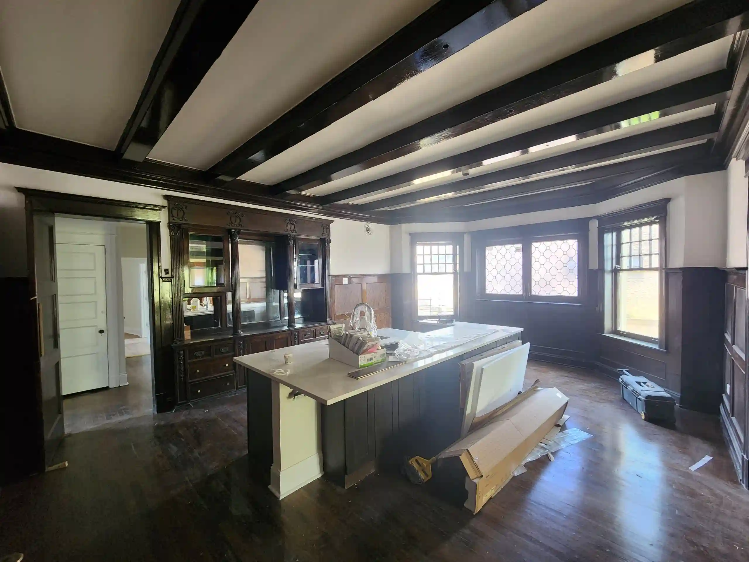 Wallpaper installation in Mableton, GA family home